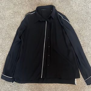 Tahari button up blouse